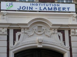 La façade de l'Institution